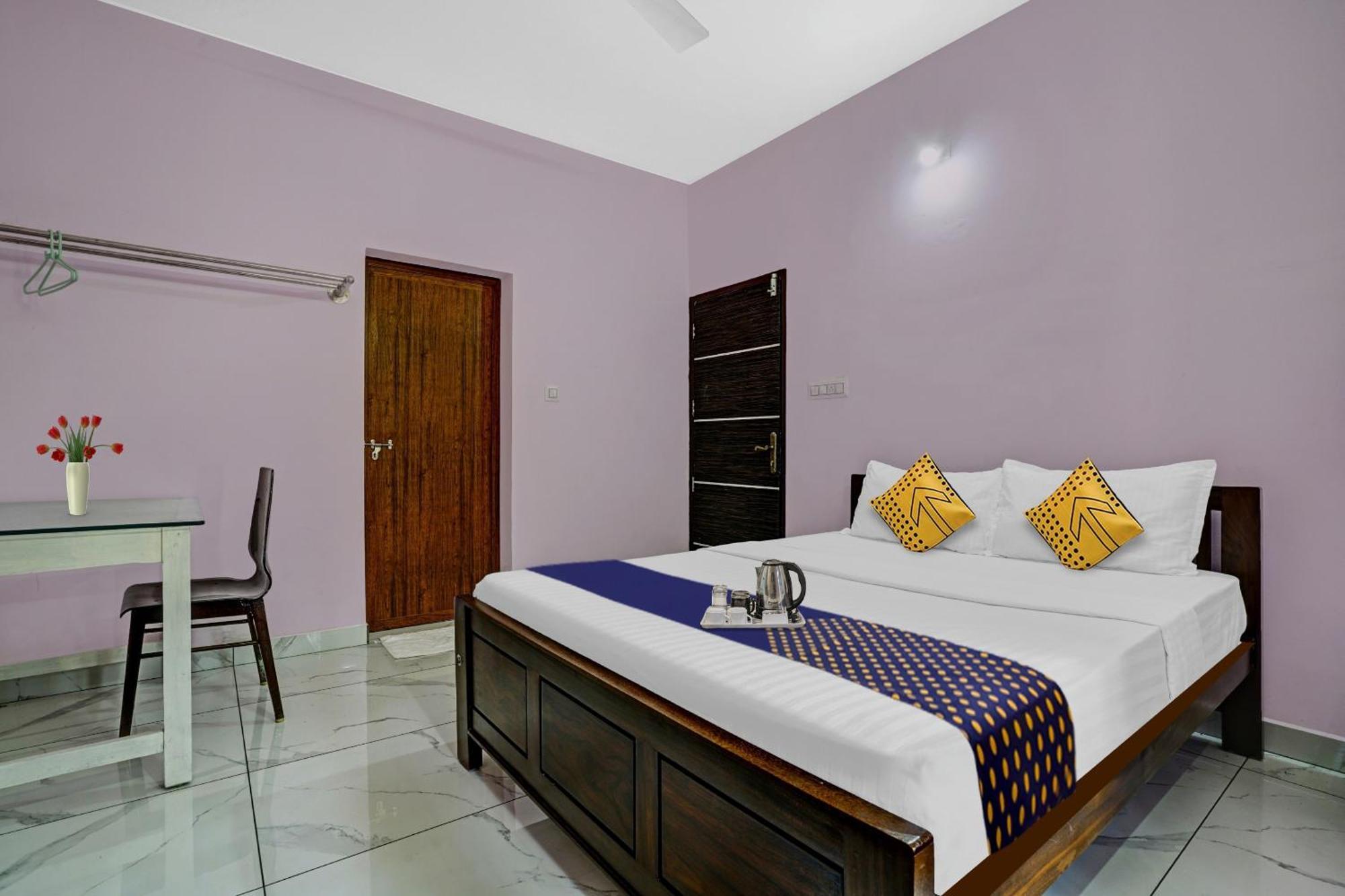 Spot On Shalom Palace Residency Neriyamangalam Exterior photo